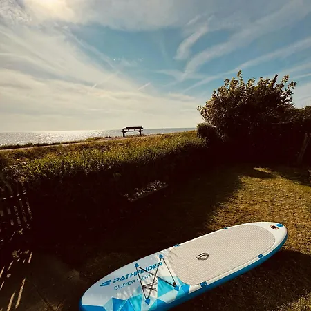 Beachfront At With Sea View Vakantiehuis Dannemare