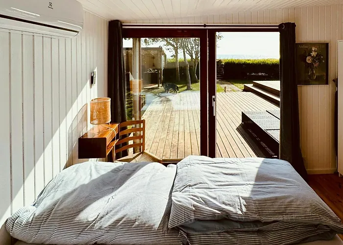 Beachfront At With Sea View * Dannemare